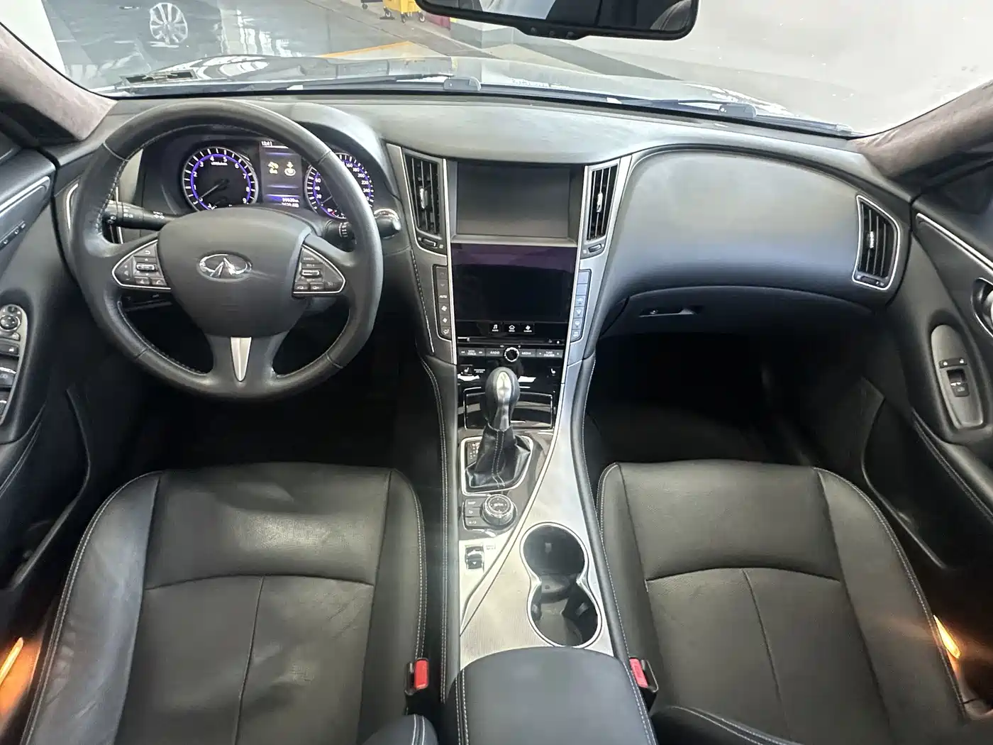 Infiniti Q50 2016 2014 3.7L Comfort Edition