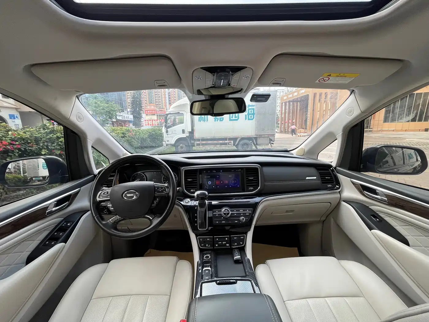 GAC Trumpchi Trumpchi M8 2018 320T Premium Edition фото 13