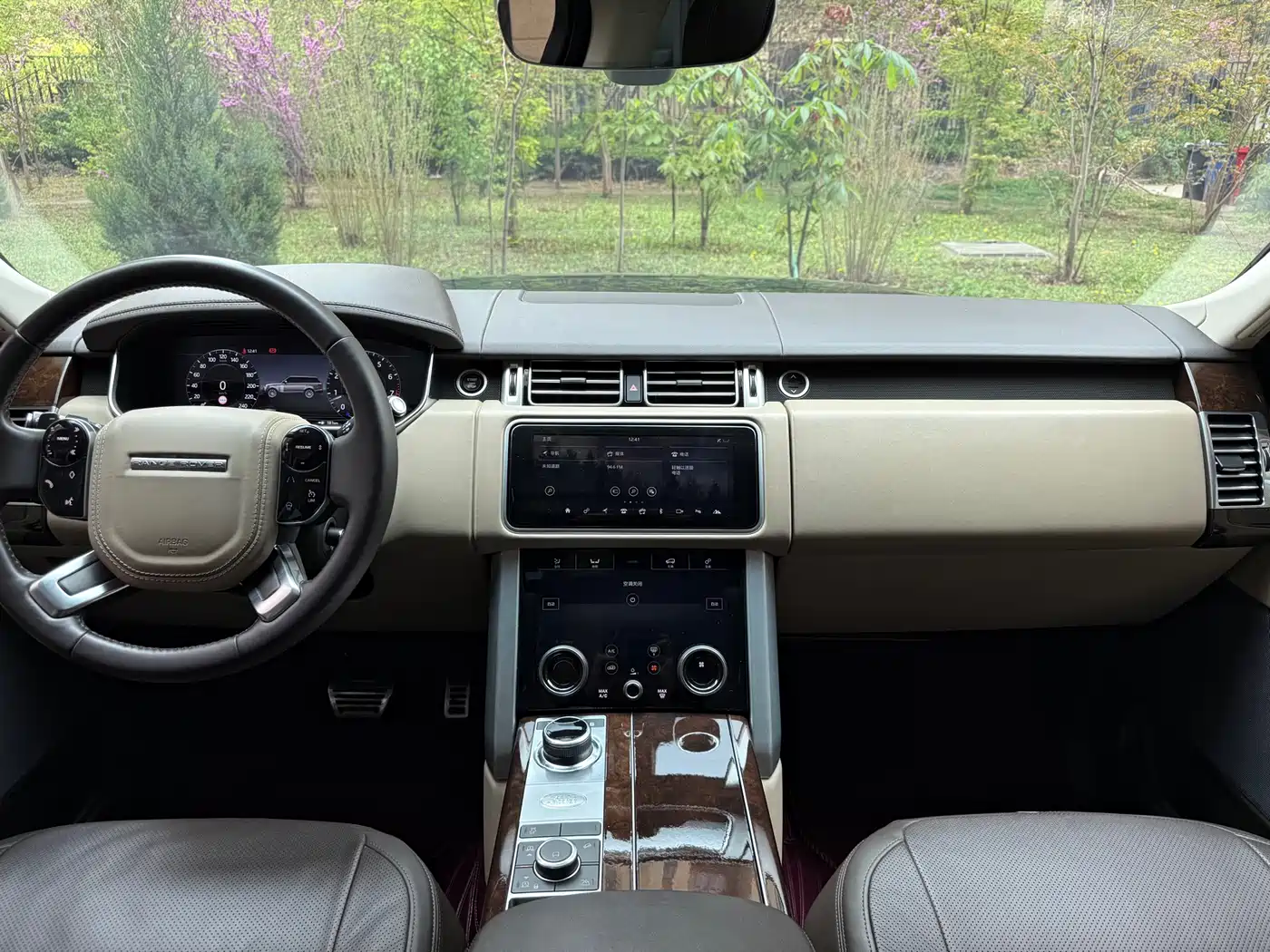 LAND ROVER RANGE ROVER