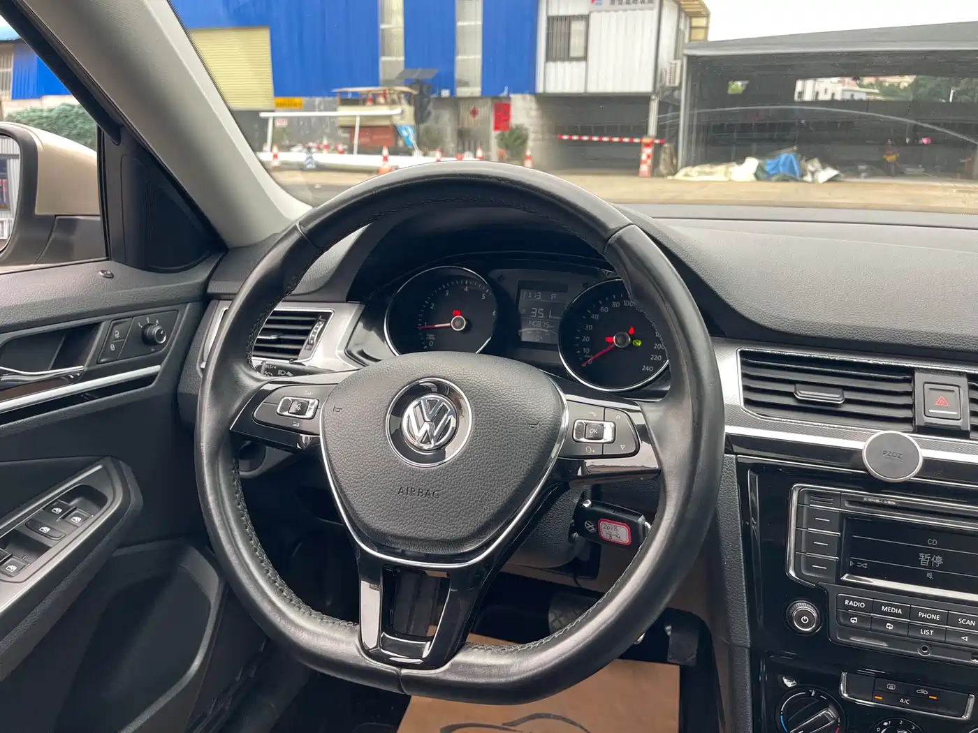 Volkswagen Bora 2018 1.5L Automatic Comfort фото 10