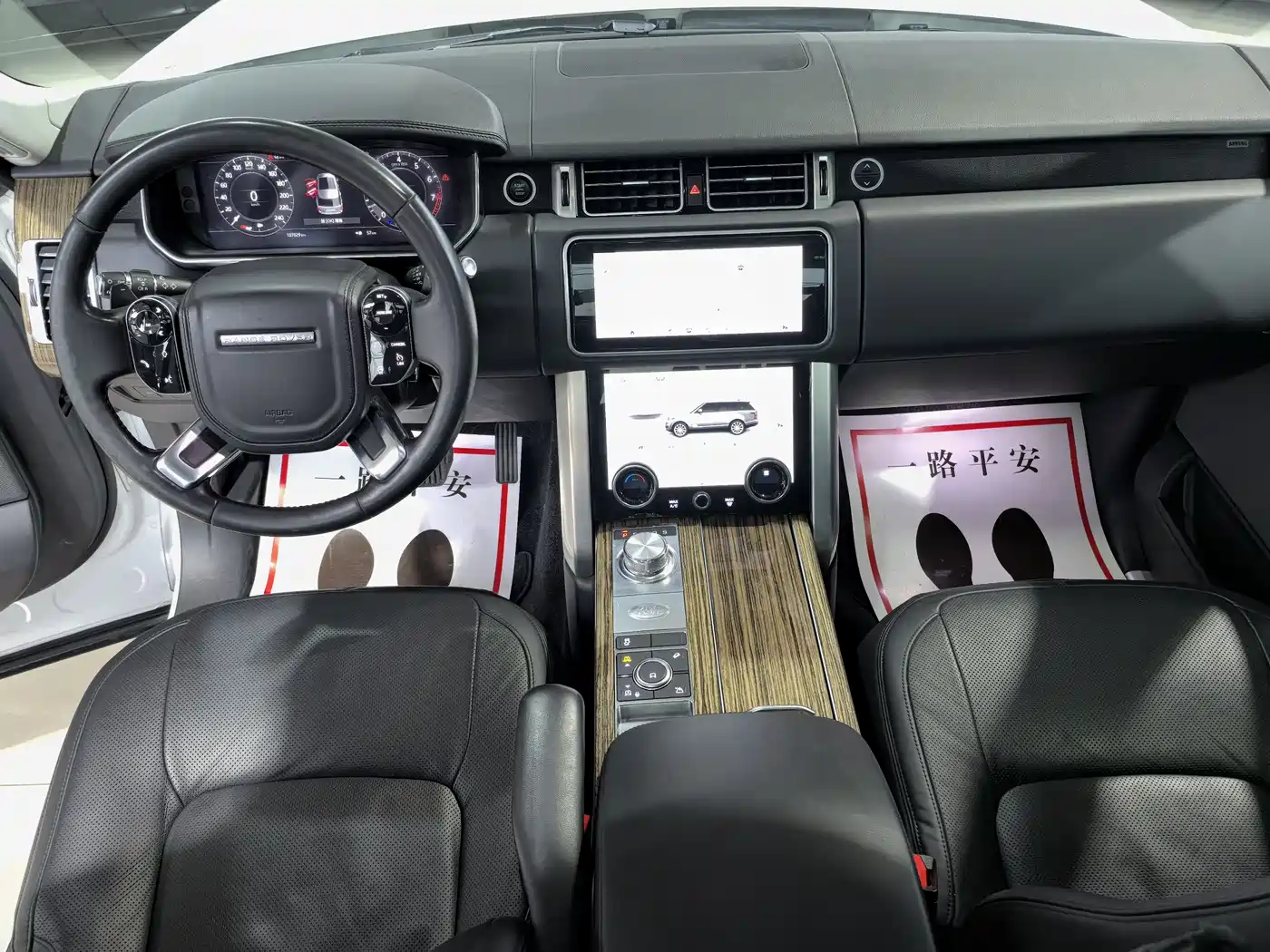 Land Rover Range Rover 2019 3.0 SC V6 Heritage Extended Edition фото 19