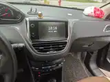 Фото 6 - Peugeot 2008