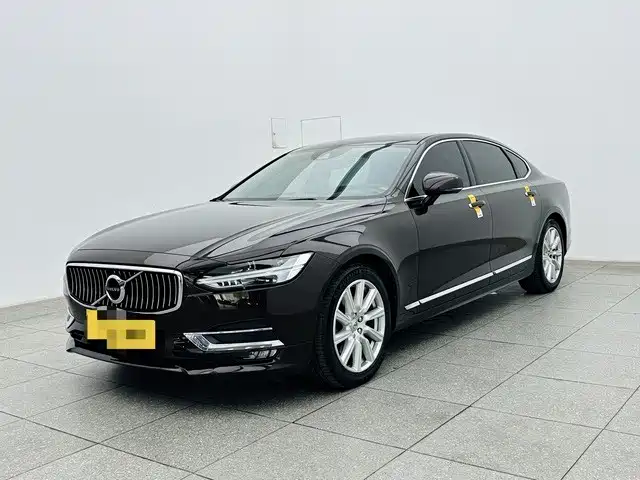 Volvo Volvo S90 2020 T5 Momentum Luxury Edition