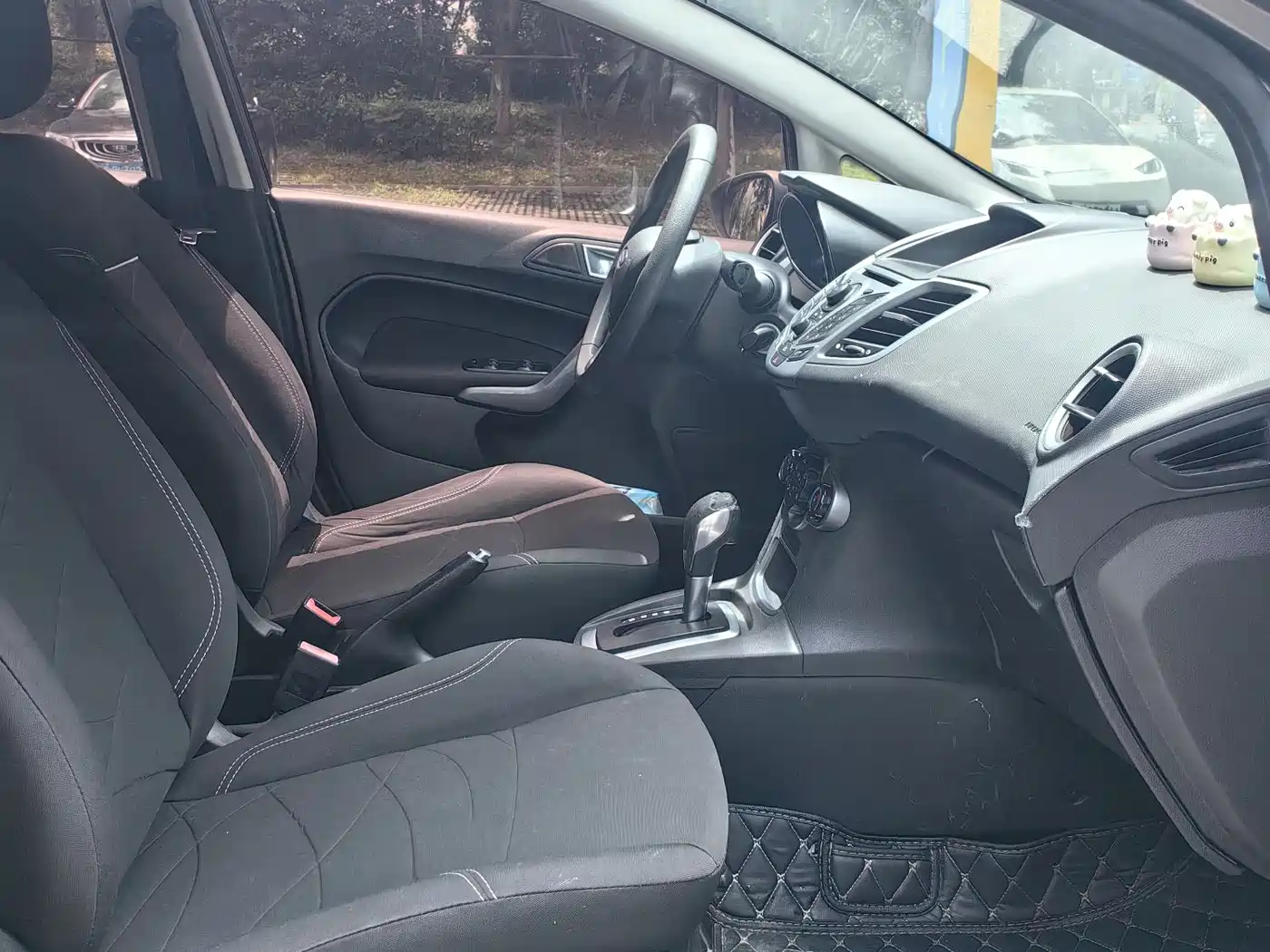 Ford Fiesta 2015 2013 Hatchback 1.5L Automatic Fashion