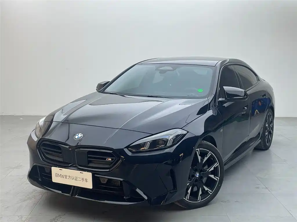 BMW M235L 2025 M235L