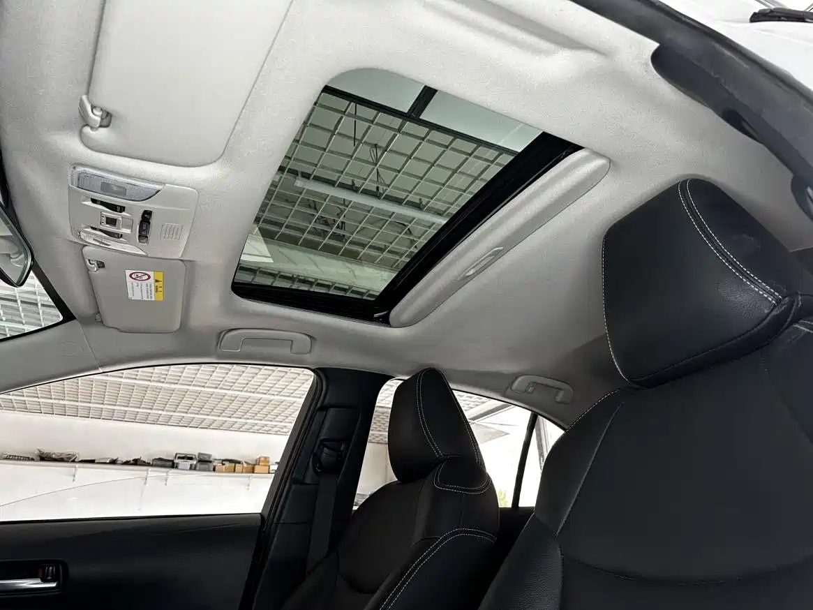Photo 20 - Toyota Corolla