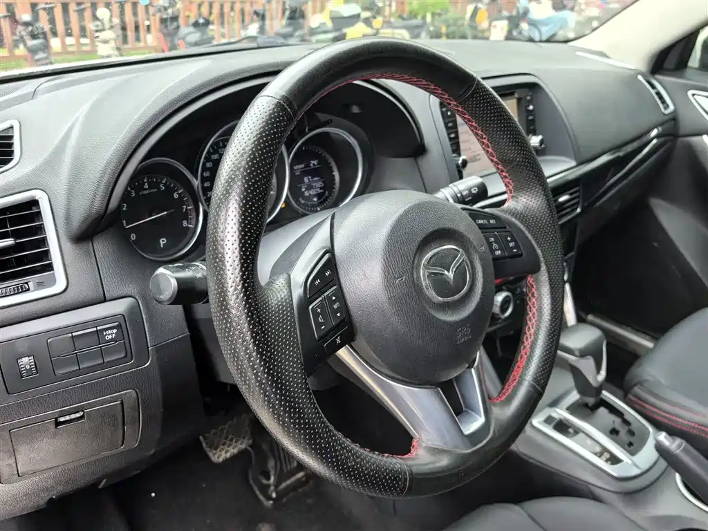 Фото 3 - Mazda CX-5