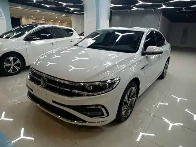 Volkswagen Bora 300TSI DSG, Премиум