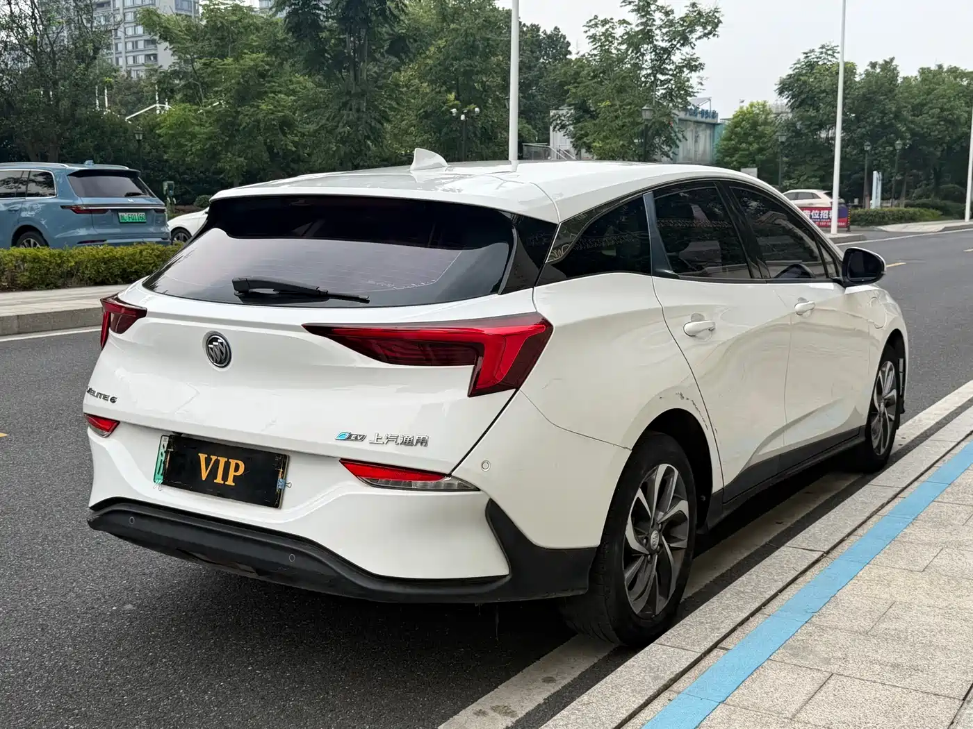 Фото 5 - Buick Velite 6