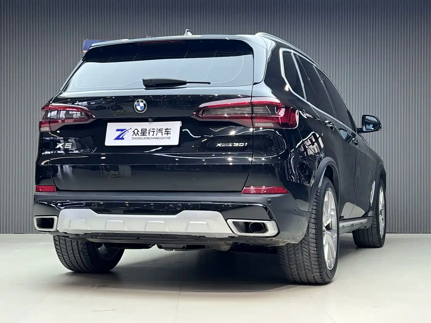 BMW X5 (Import) 2021 xDrive30i X Design Package фото 7