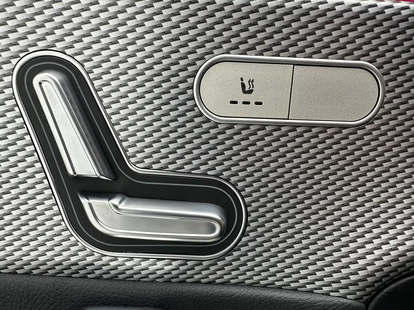 Mercedes-Benz A-Class 2023 A 180 L фото 12