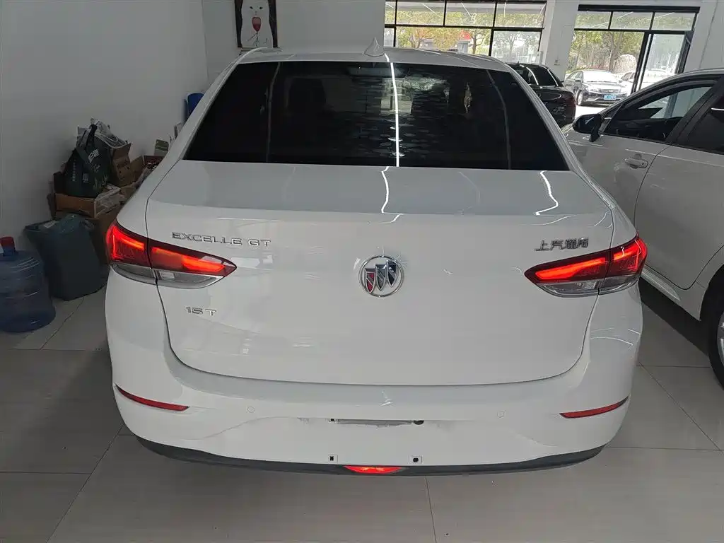 Buick Excelle 2019 15T DCT Progressive Type China VI фото 6