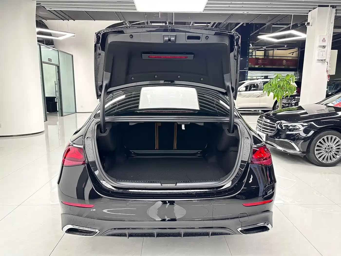 Mercedes-Benz E-Class (Import) 2024 E 260 Sport Edition фото 15