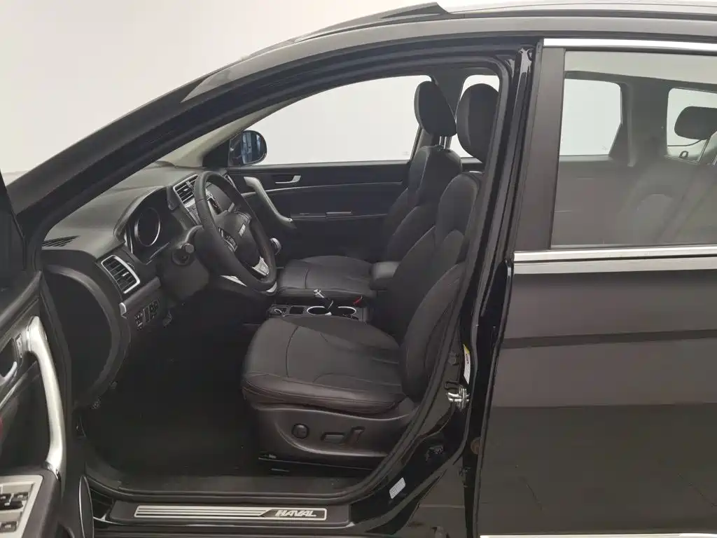 Photo 10 - Haval H6