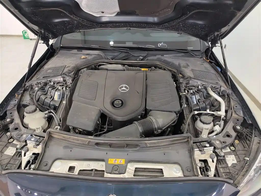 Mercedes-Benz C-Class 2024 C 260 L Sport фото 10