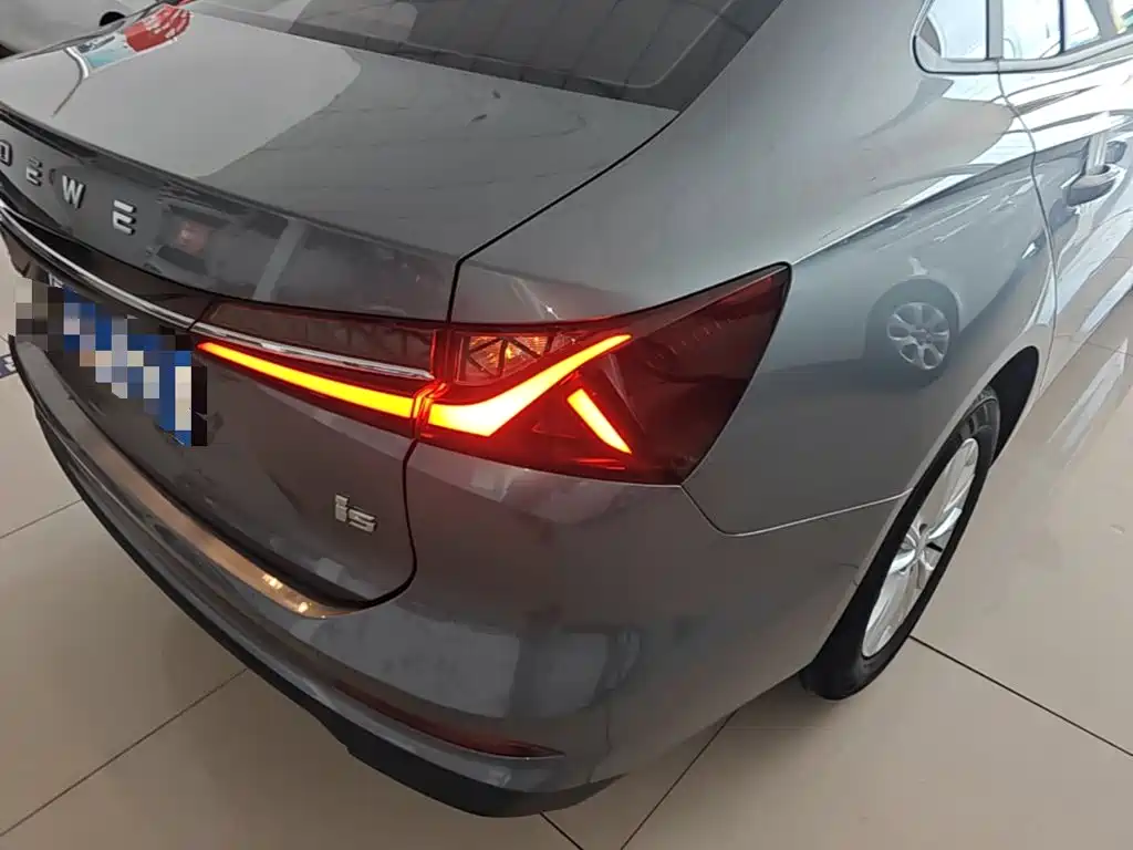 Roewe i5 2025 2026 1.5L Manual Comfort