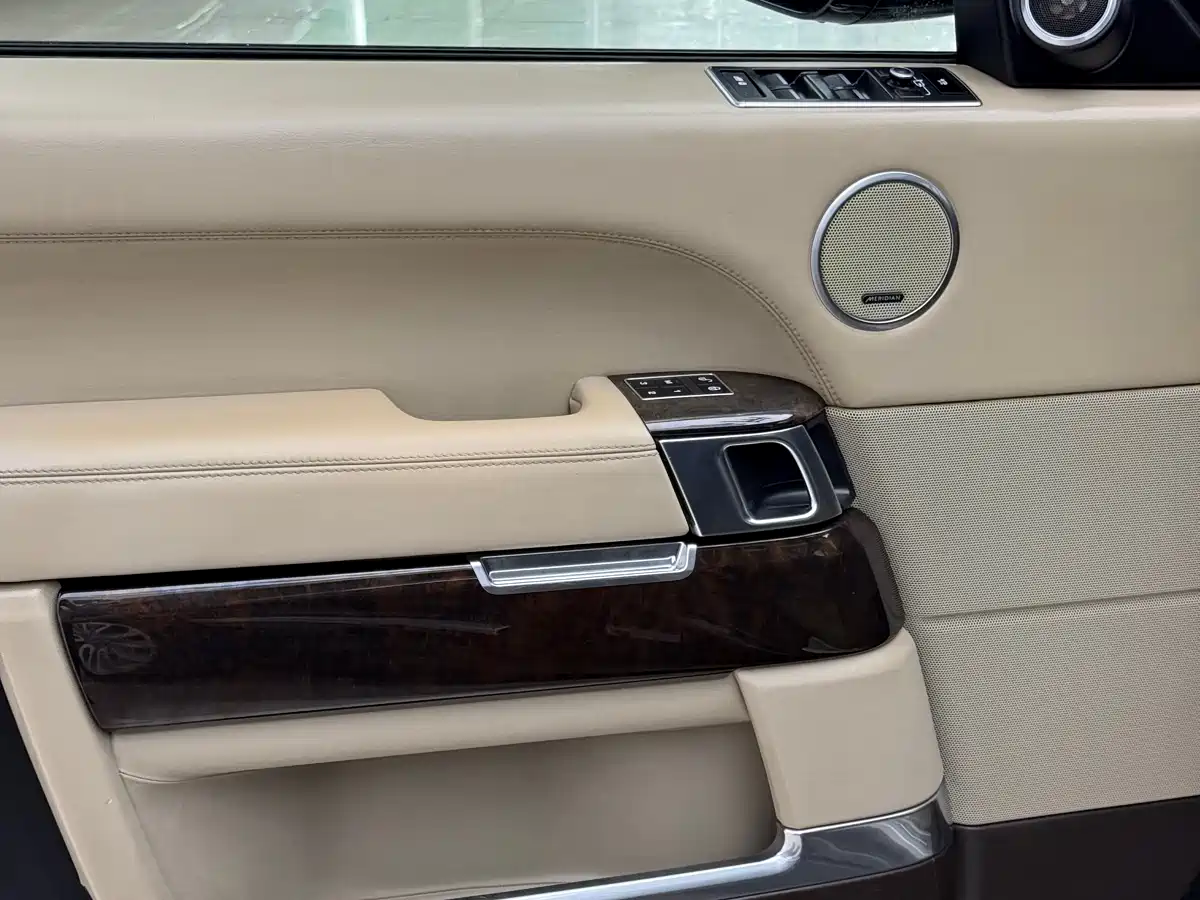 Land Rover Range Rover 2013 5.0 SC V8 AB Ultimate Genesis Edition фото 9