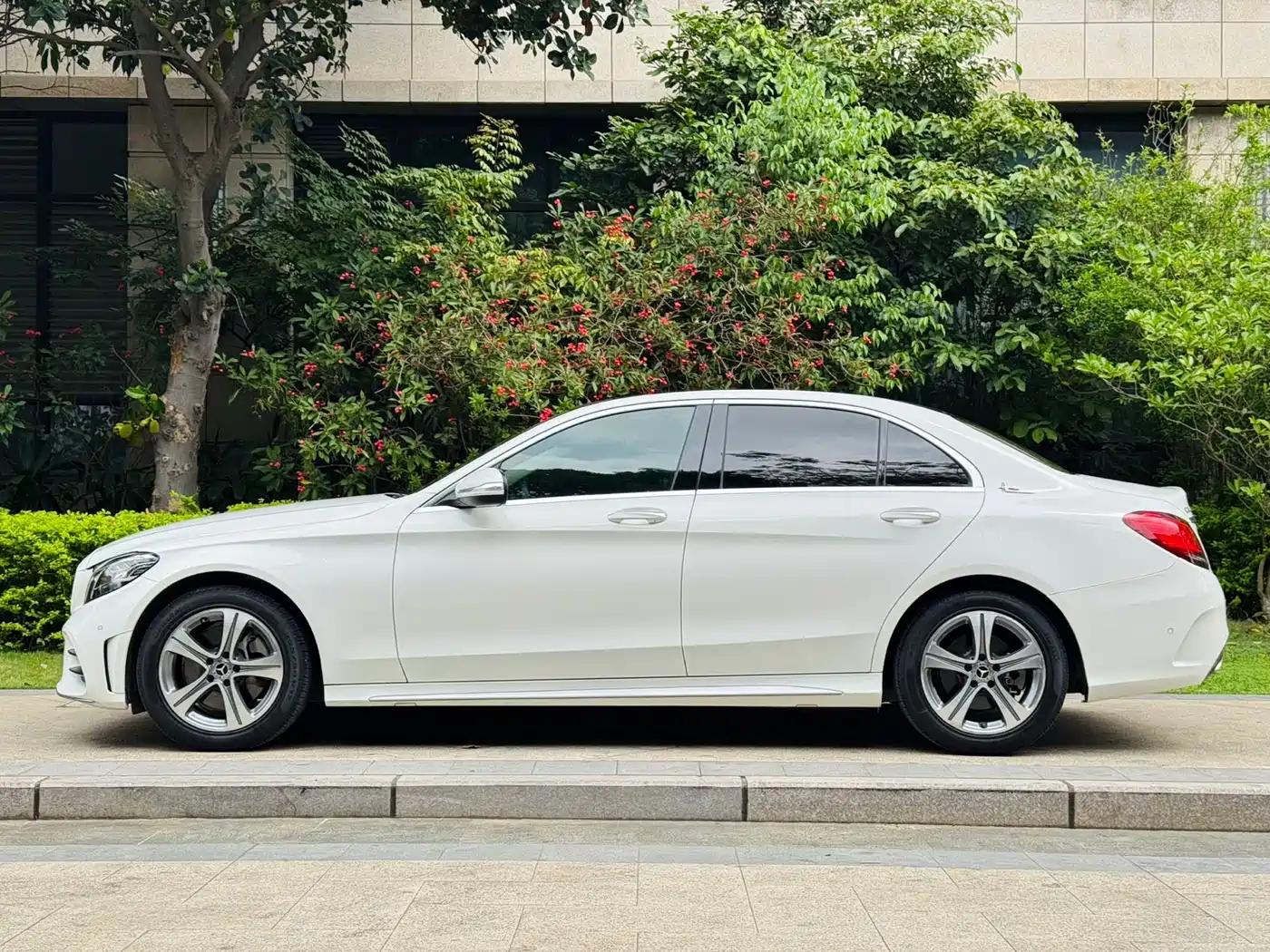 Mercedes-Benz C-Class 2019 C 260 L Sport фото 7