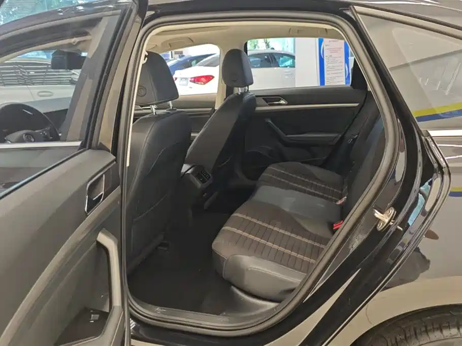 Volkswagen Lavida 2022 280TSI DSG Comfort Edition фото 11
