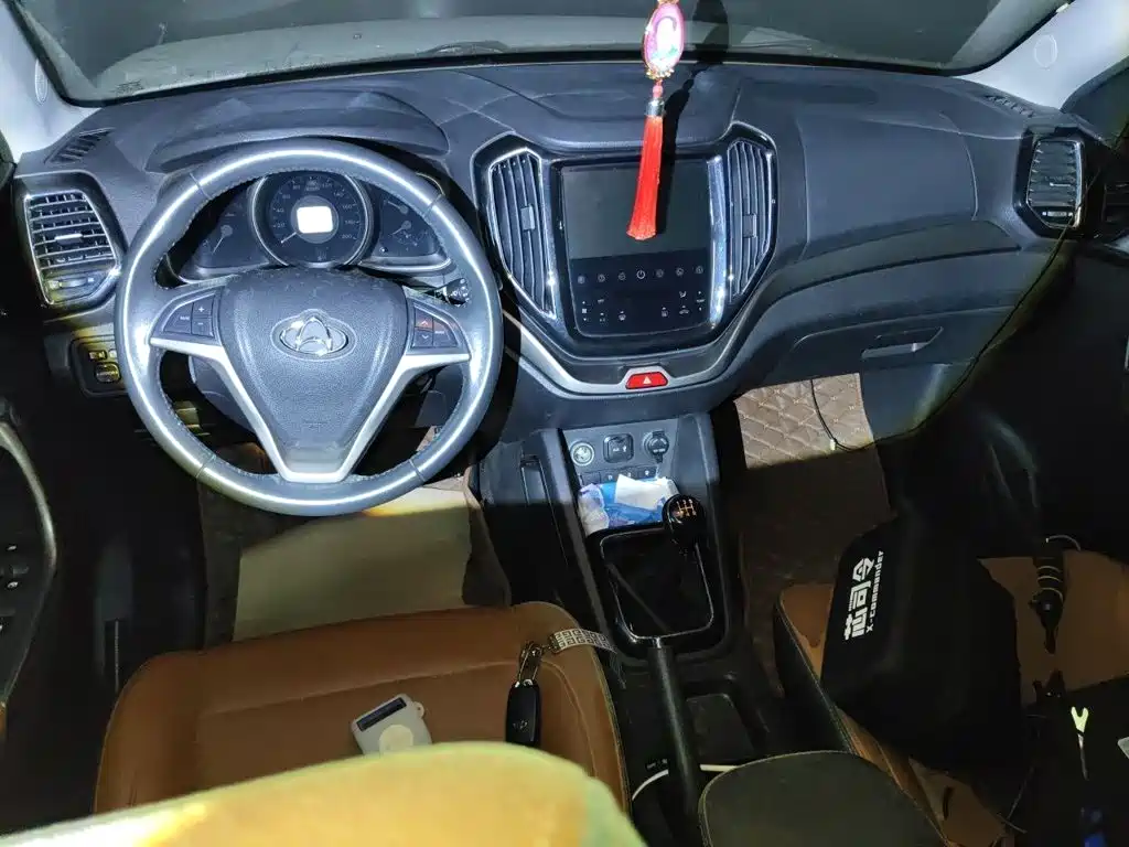 Changan Oshan Changan Oushang CX70 2016 2016 1.6L Manual Luxury