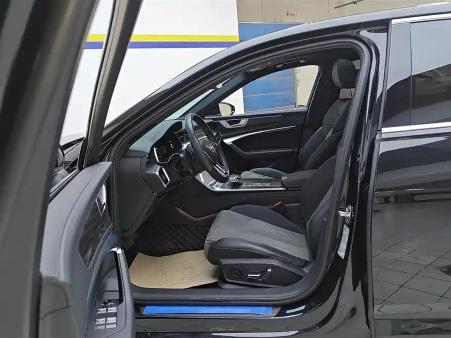 Audi A6L 2024 40 TFSI Luxury Dynamic фото 9