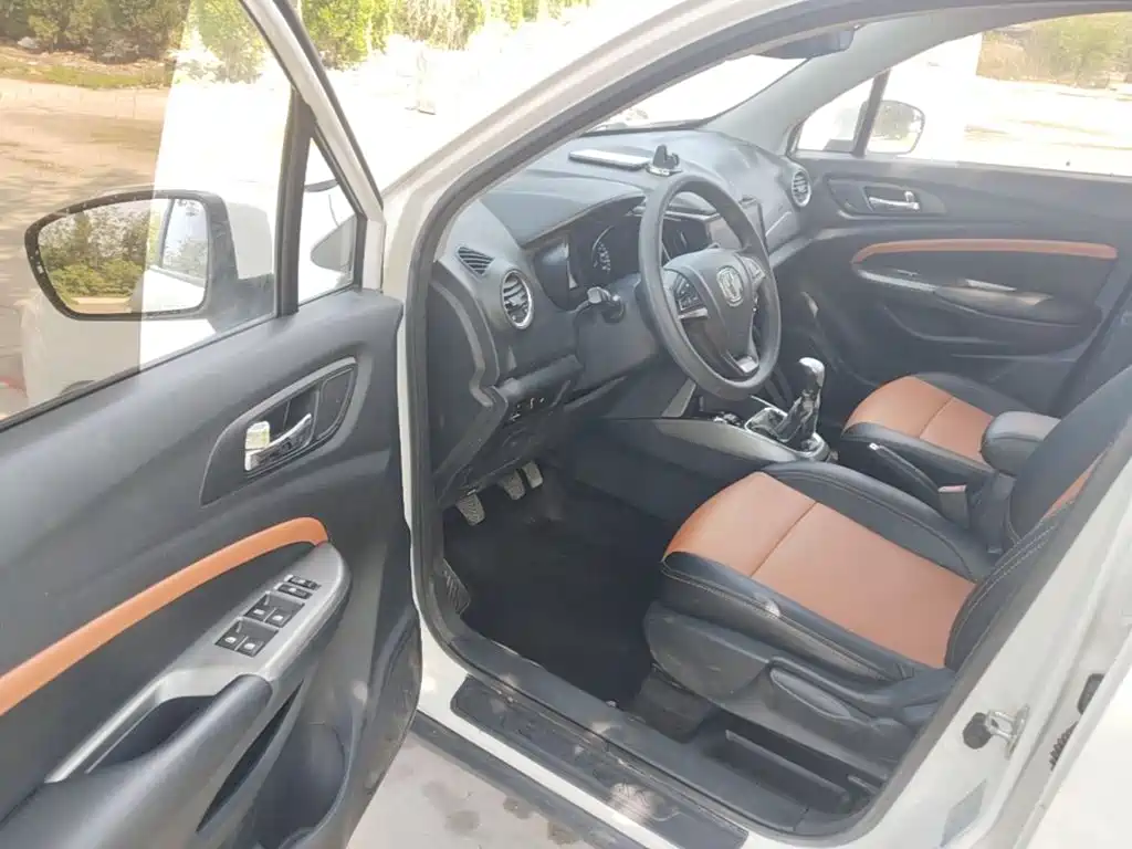 Changan CS15 2018 2016 1.5L Manual Fashion