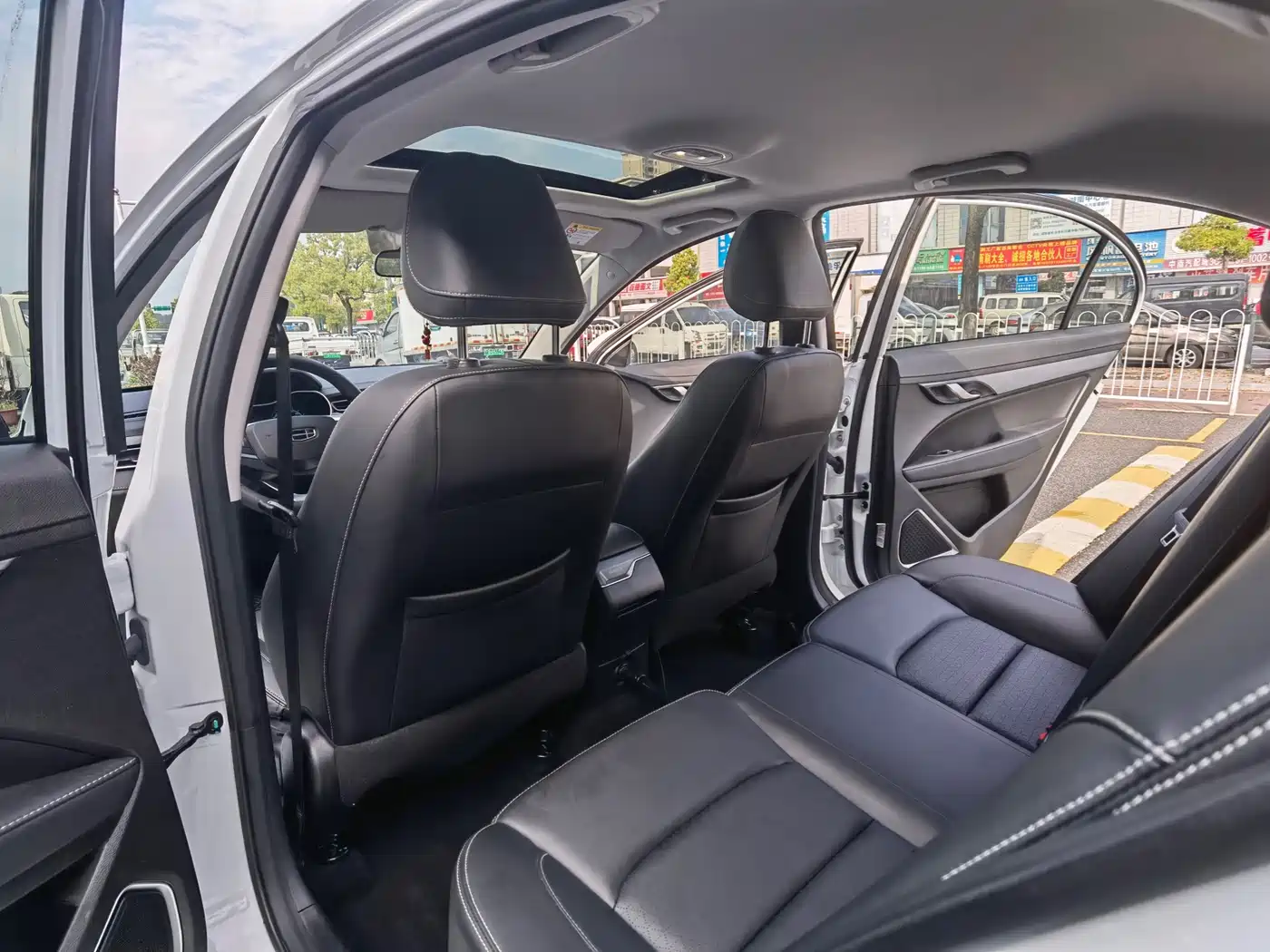 GEELY AUTOMOBILE EMGRAND