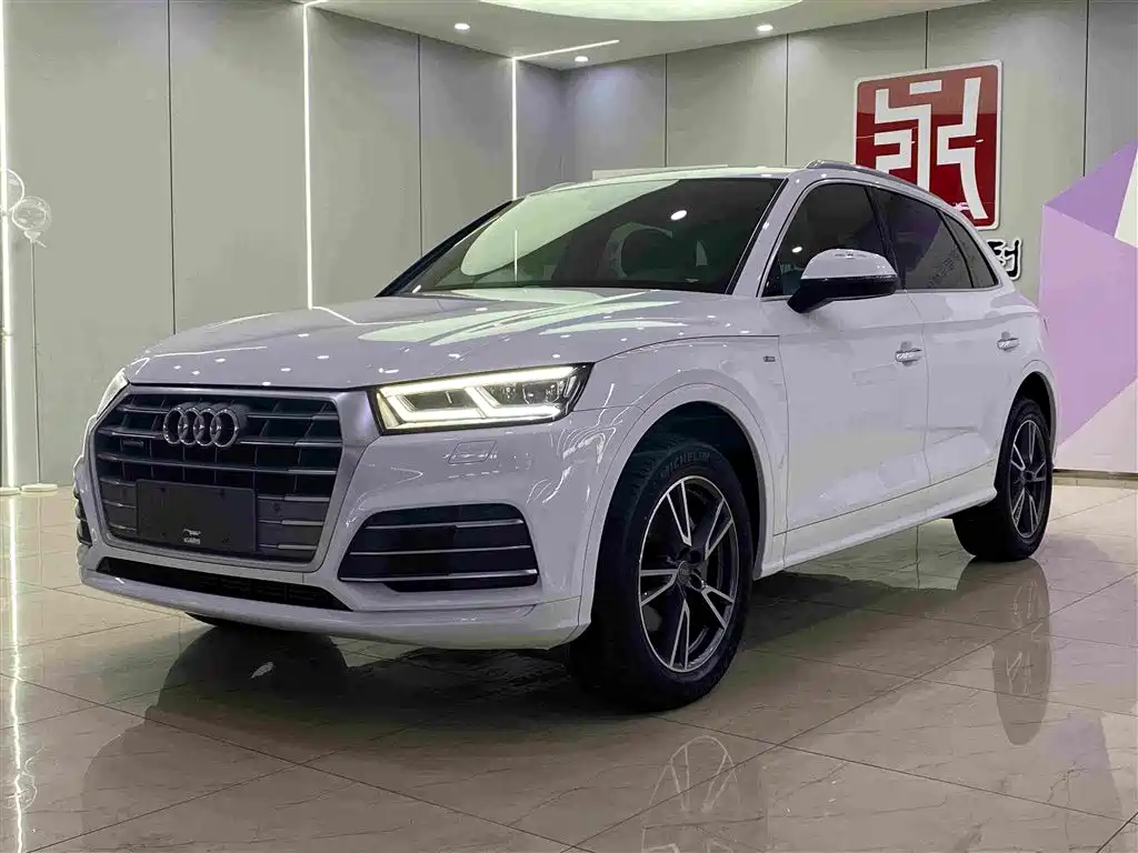 Audi Q5L 2018 40 TFSI Prestige Fashion (China V)