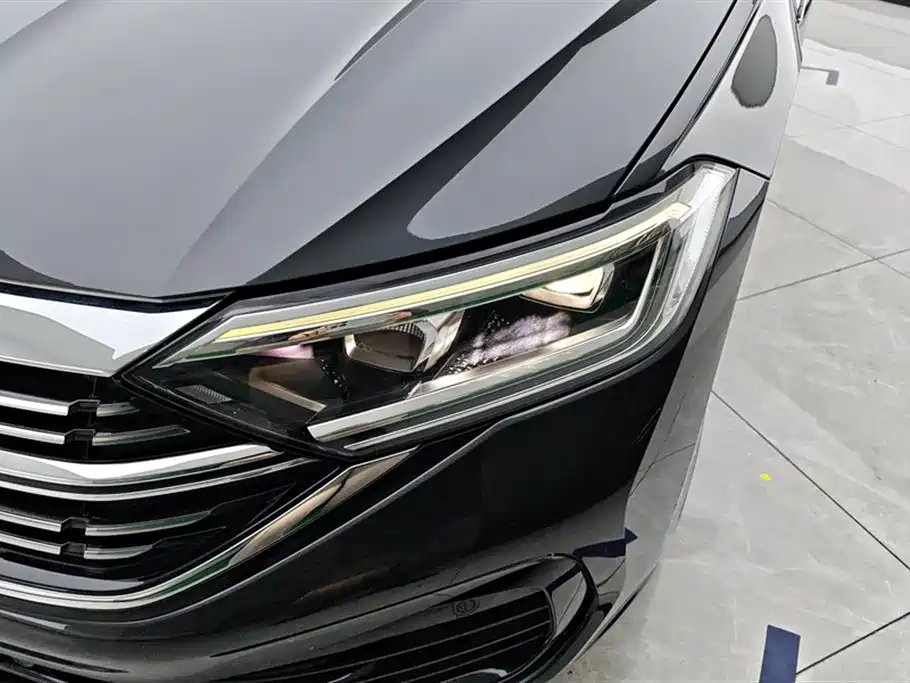 Volkswagen Sagitar 2024 300TSI DSG Surpass Edition фото 5