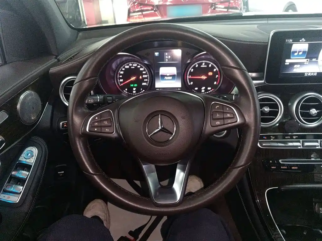 Mercedes-Benz GLC 2019 GLC 260 L 4MATIC Luxury фото 11