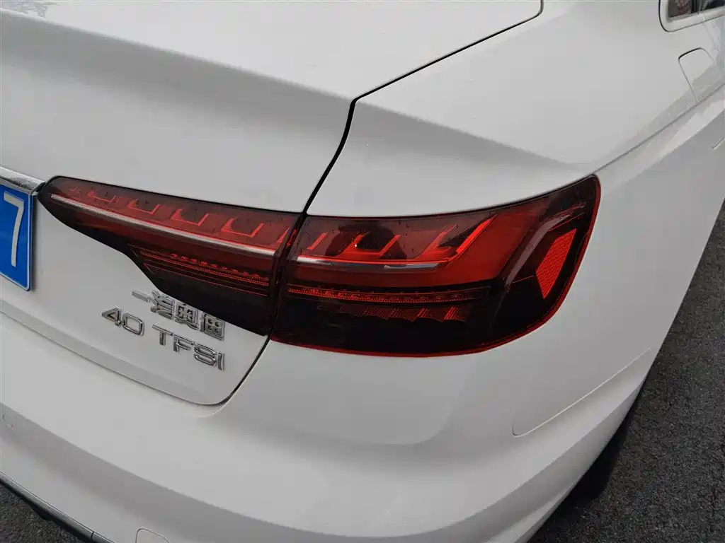 Audi A4L 2020 40 TFSI Fashion Dynamic Edition фото 8