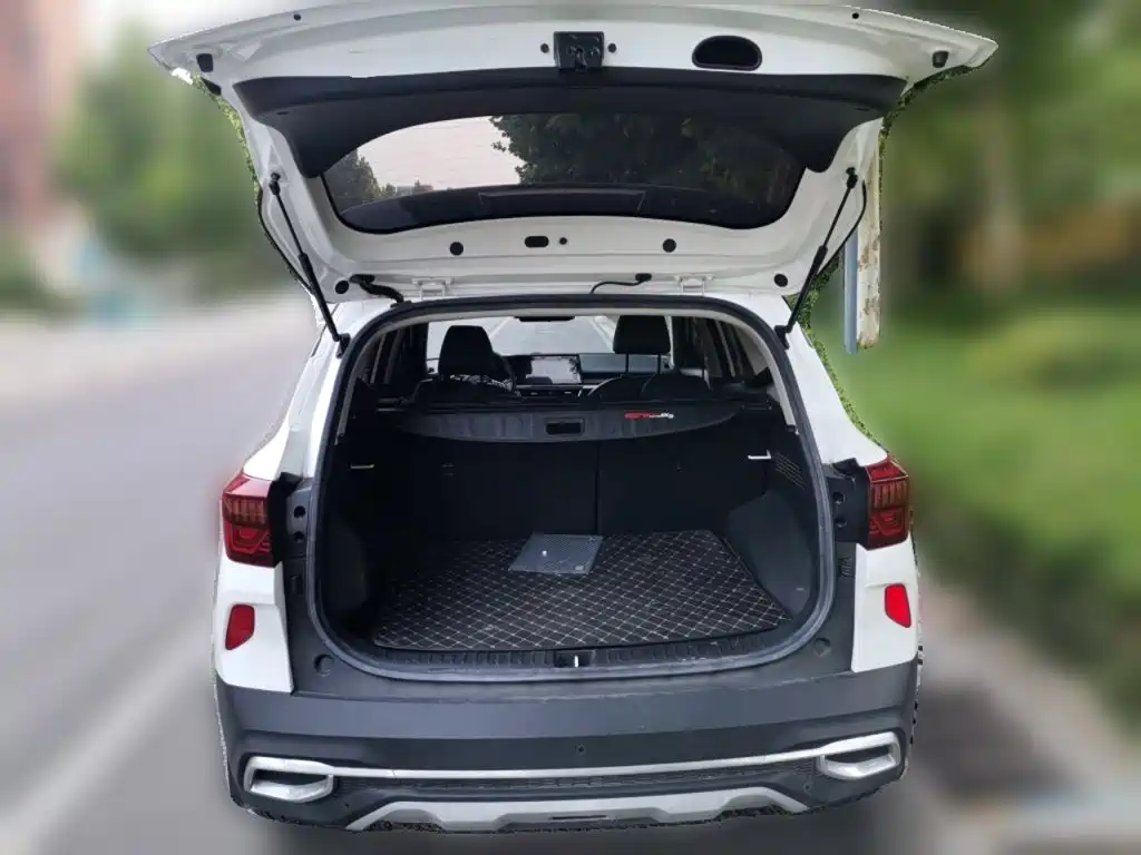 Kia KX3 2021 2021 1.5L CVT Fashion Edition