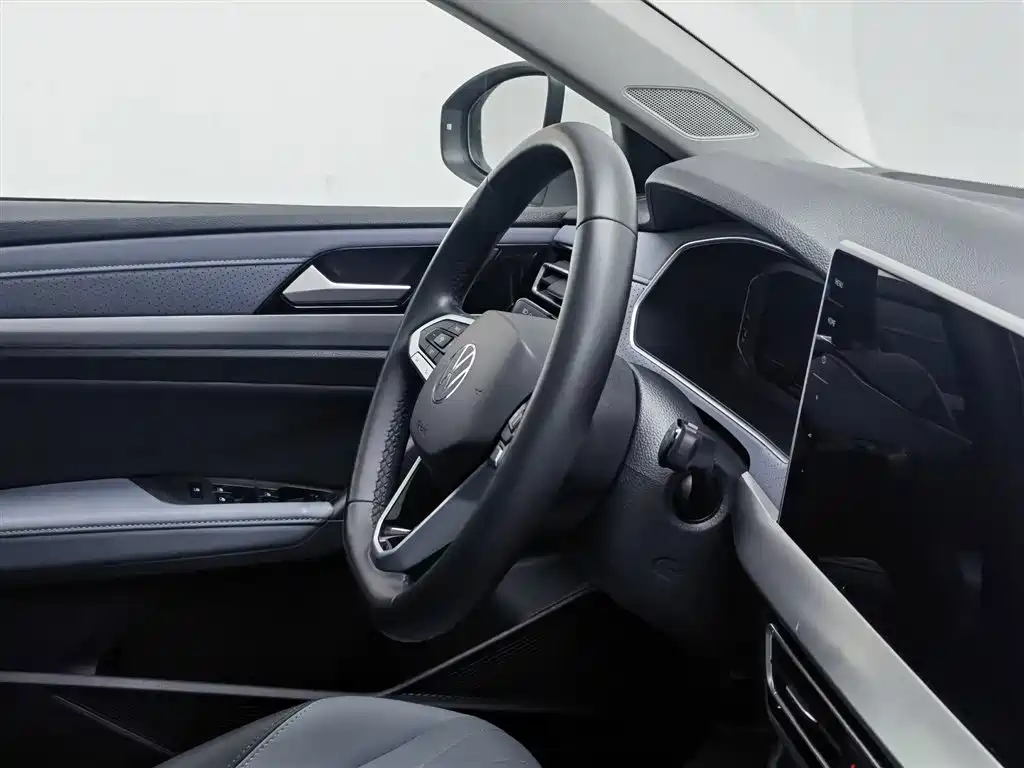Volkswagen Lavida 2024 Model 1.5L Automatic 5 Million Edition фото 22