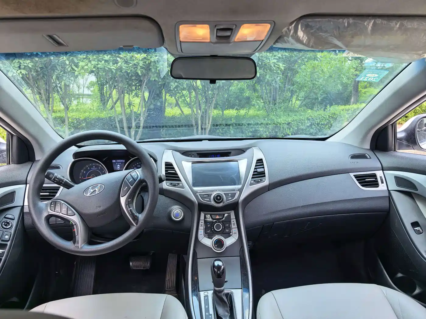 Hyundai Langdong 2017 2016 1.6L Automatic Premium Edition