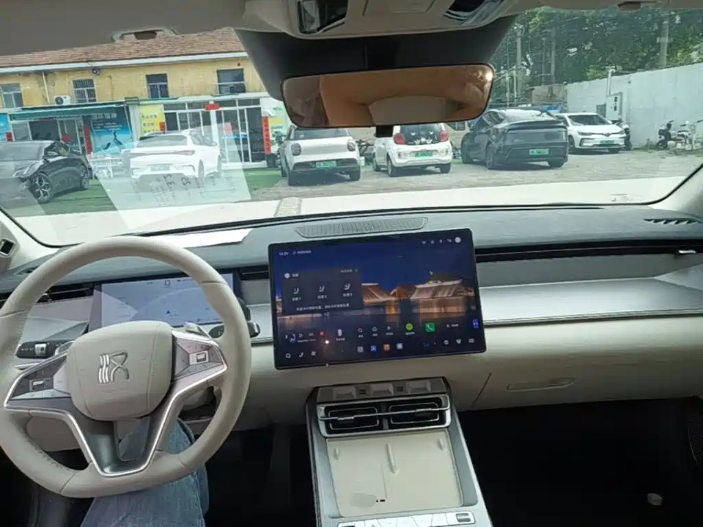 BYD Han L 2025 2025 EV 701KM LiDAR Premium