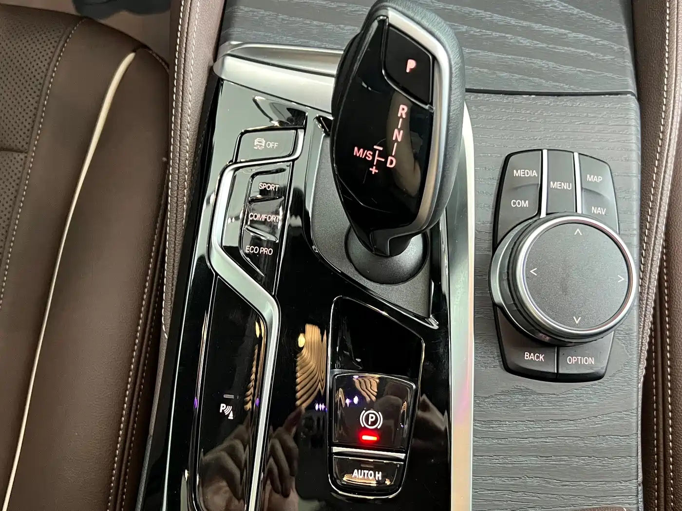 BMW 5 Series 2021 530Li Executive M Sport Package фото 17