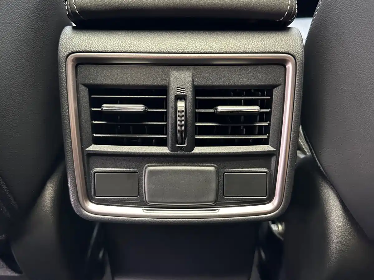 Фото 17 - Subaru Forester