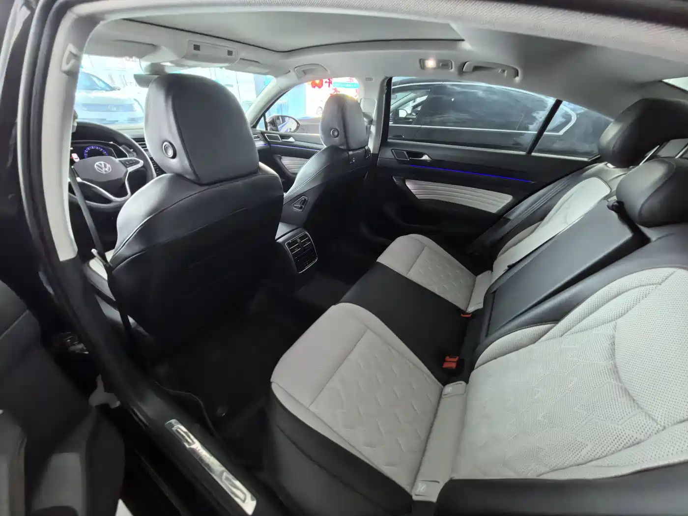 Volkswagen Magotan 2026 Model 30 Million Special Selection 380TSI DSG Luxury фото 5