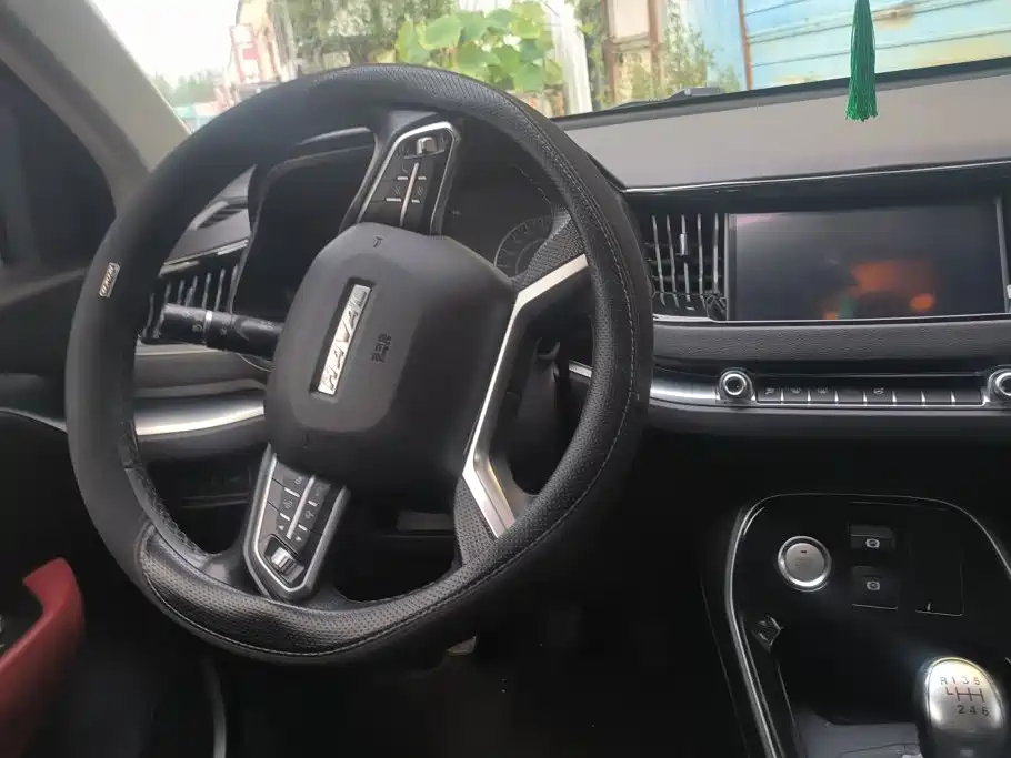 Haval H2s 2017 2017 Blue Label 1.5T Manual Elite