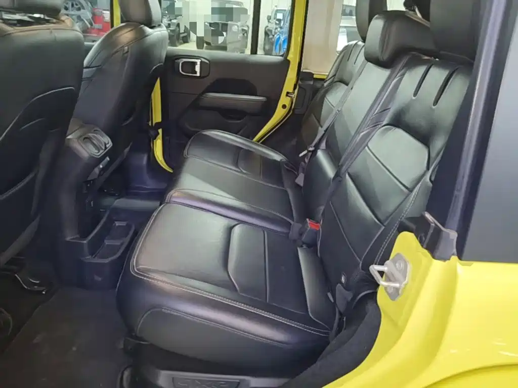 Jeep Wrangler 4xe 2024 2022 4-Door 2.0T 4xe Sahara Fluorescent Yellow Limited Edition