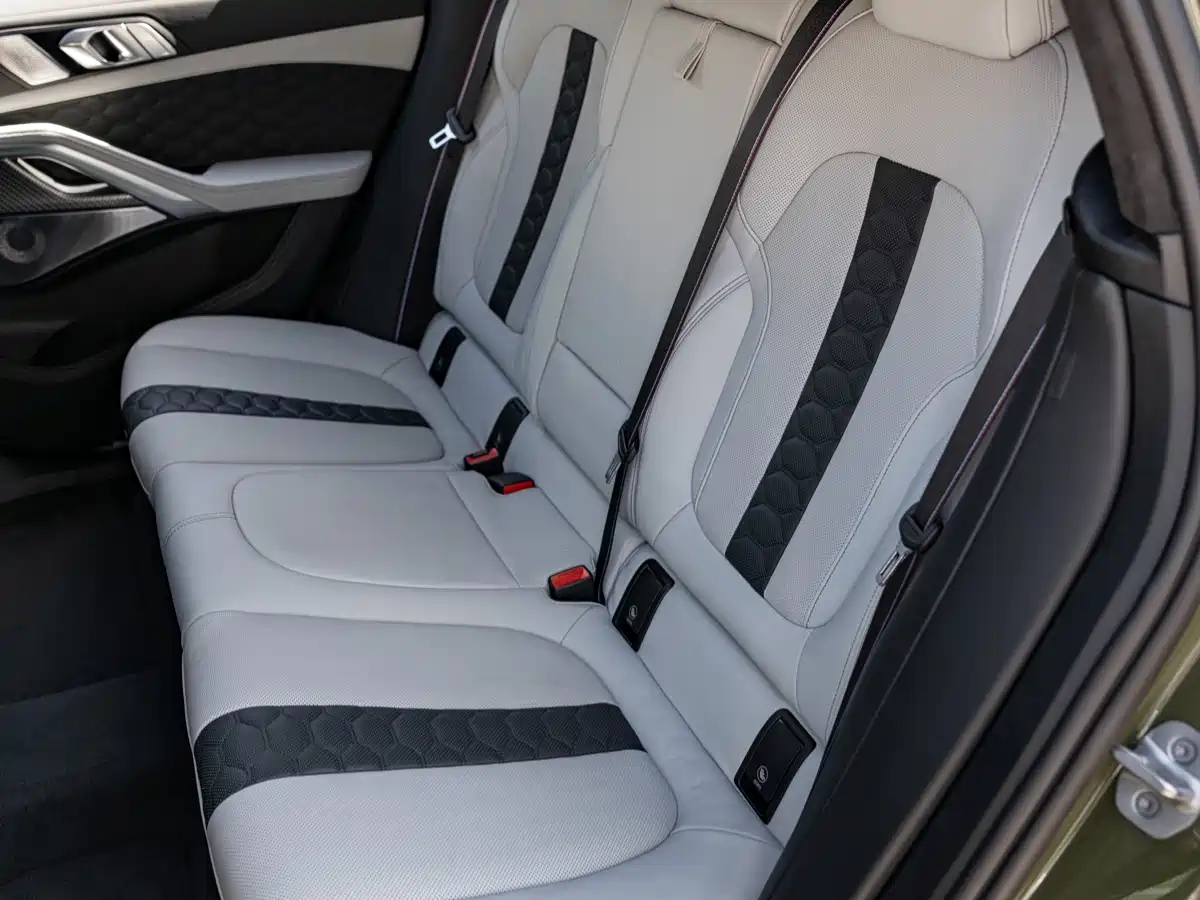 BMW X6 M 2022 X6 M фото 20