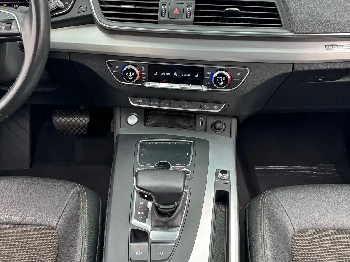 Audi Q5L 2018 40 TFSI Premium Fashion China VI фото 15