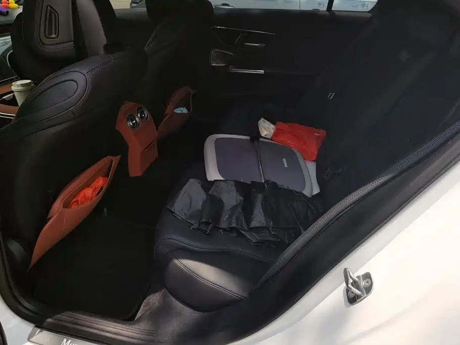 Mercedes-Benz C-Class 2026