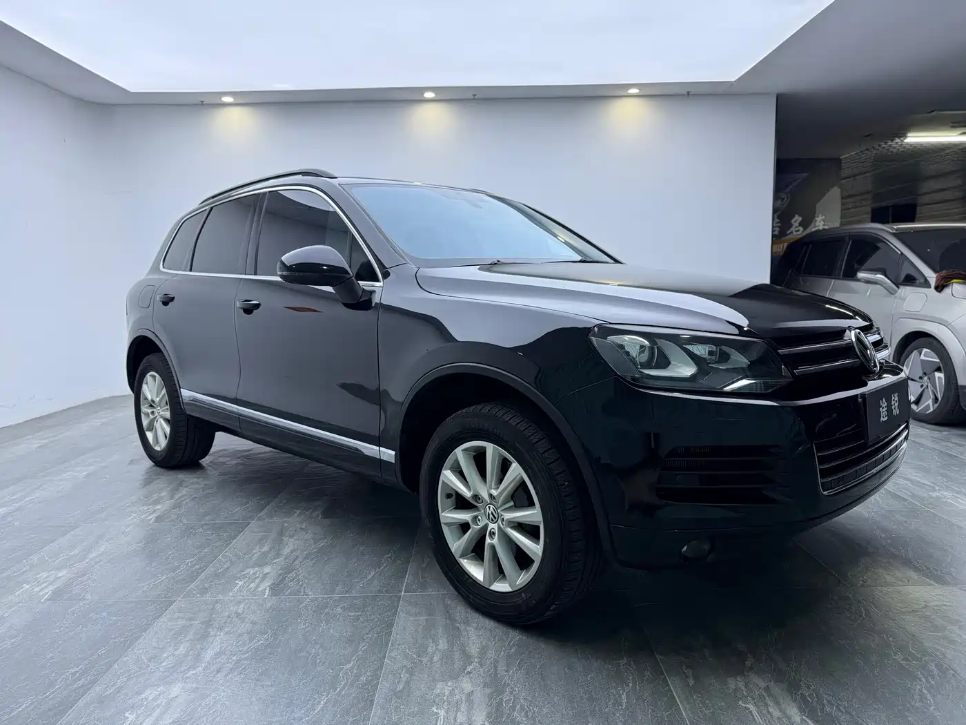 Volkswagen Touareg 2011 3.0TSI Premium фото 3