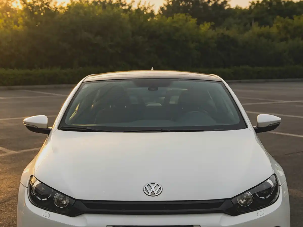 Volkswagen Scirocco 2011 2.0TSI R-Line фото 26