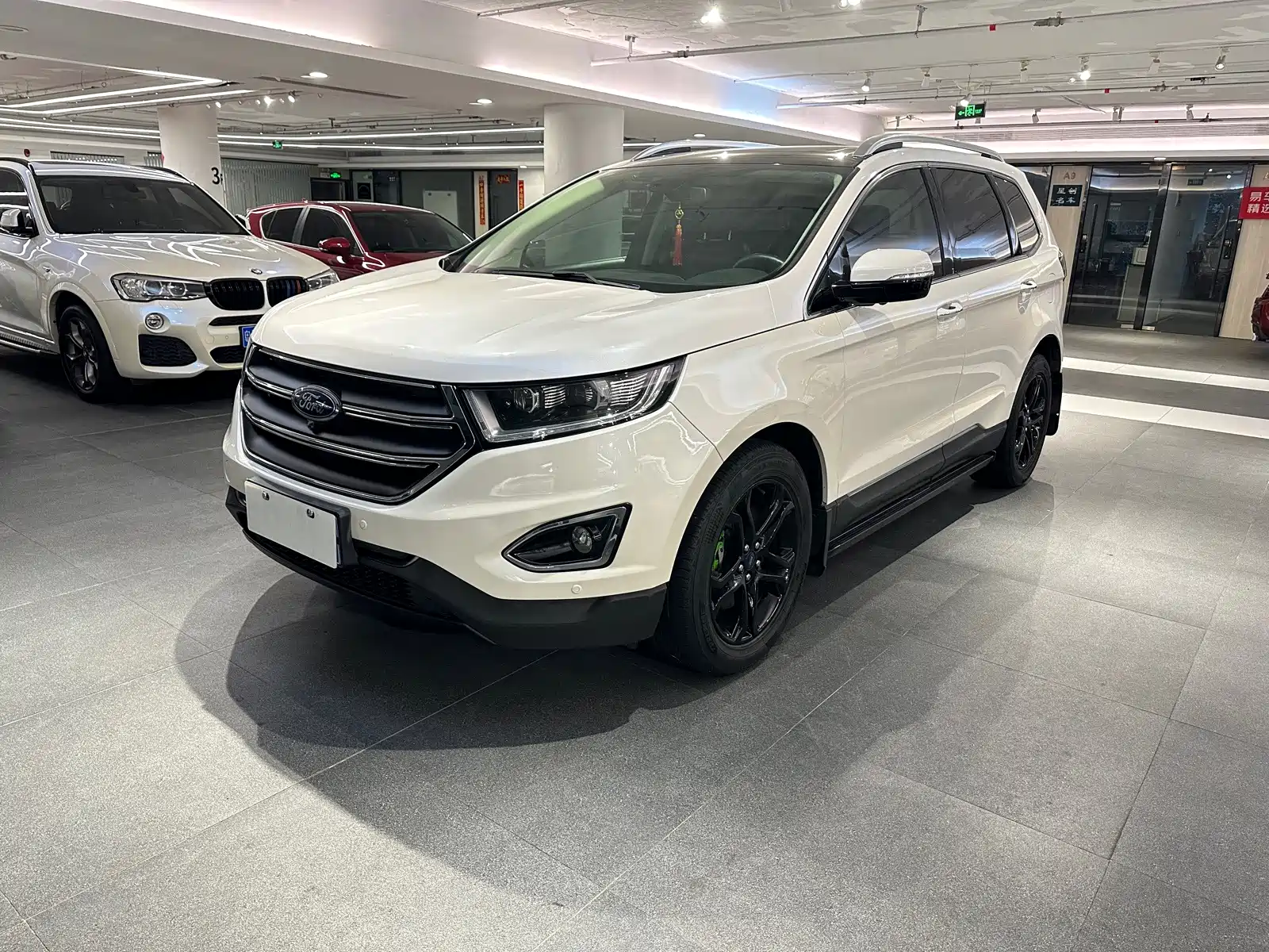 Фото 1 - Ford Edge