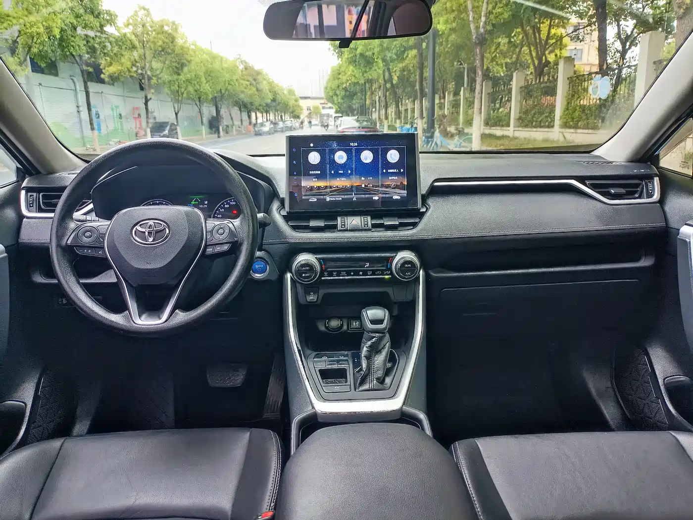 Toyota Wildlander 2020 Dual Engine 2.5L E-CVT FWD Luxury фото 27