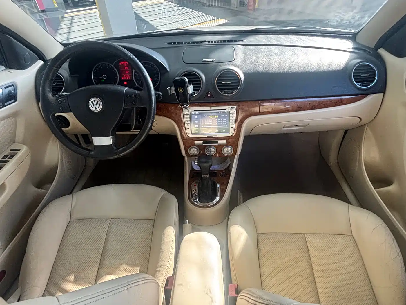 Volkswagen Lavida 2008 Model 1.6L Automatic Pinxuan Edition фото 7