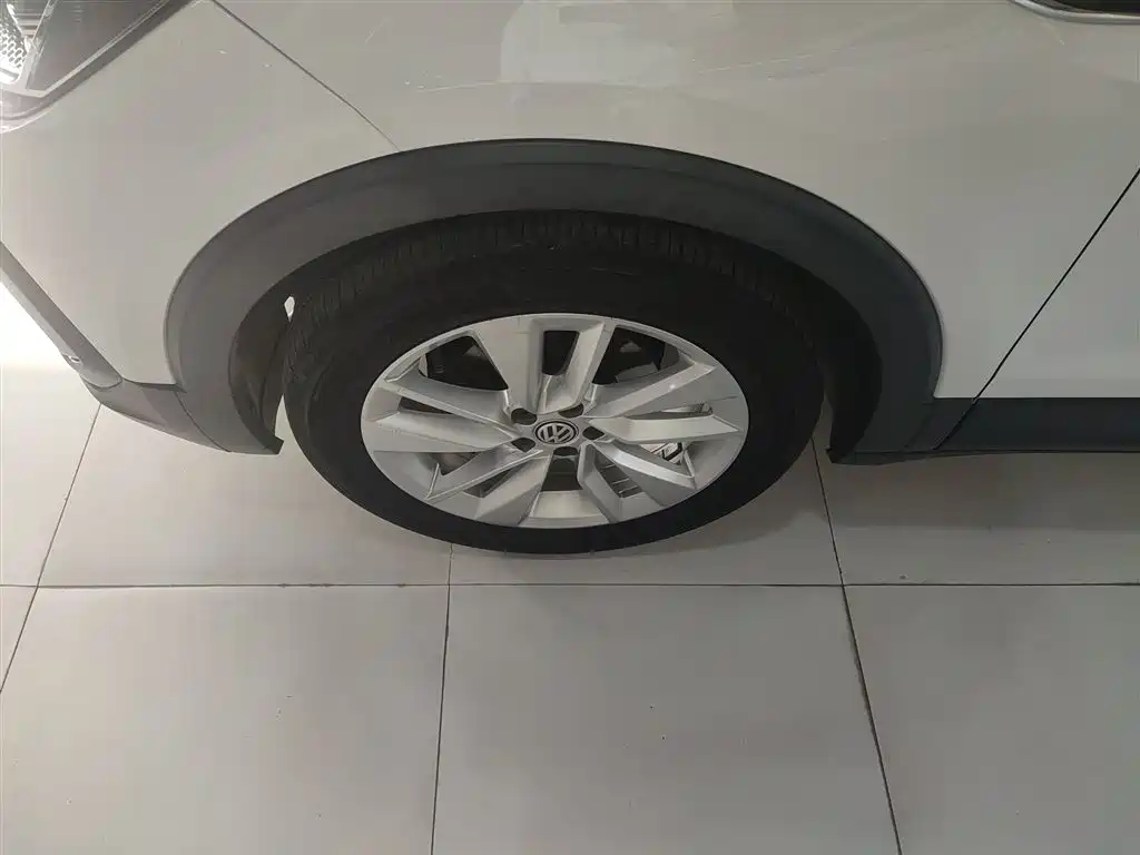 Volkswagen T-Cross 2019 280TSI DSG Comfort Edition фото 23