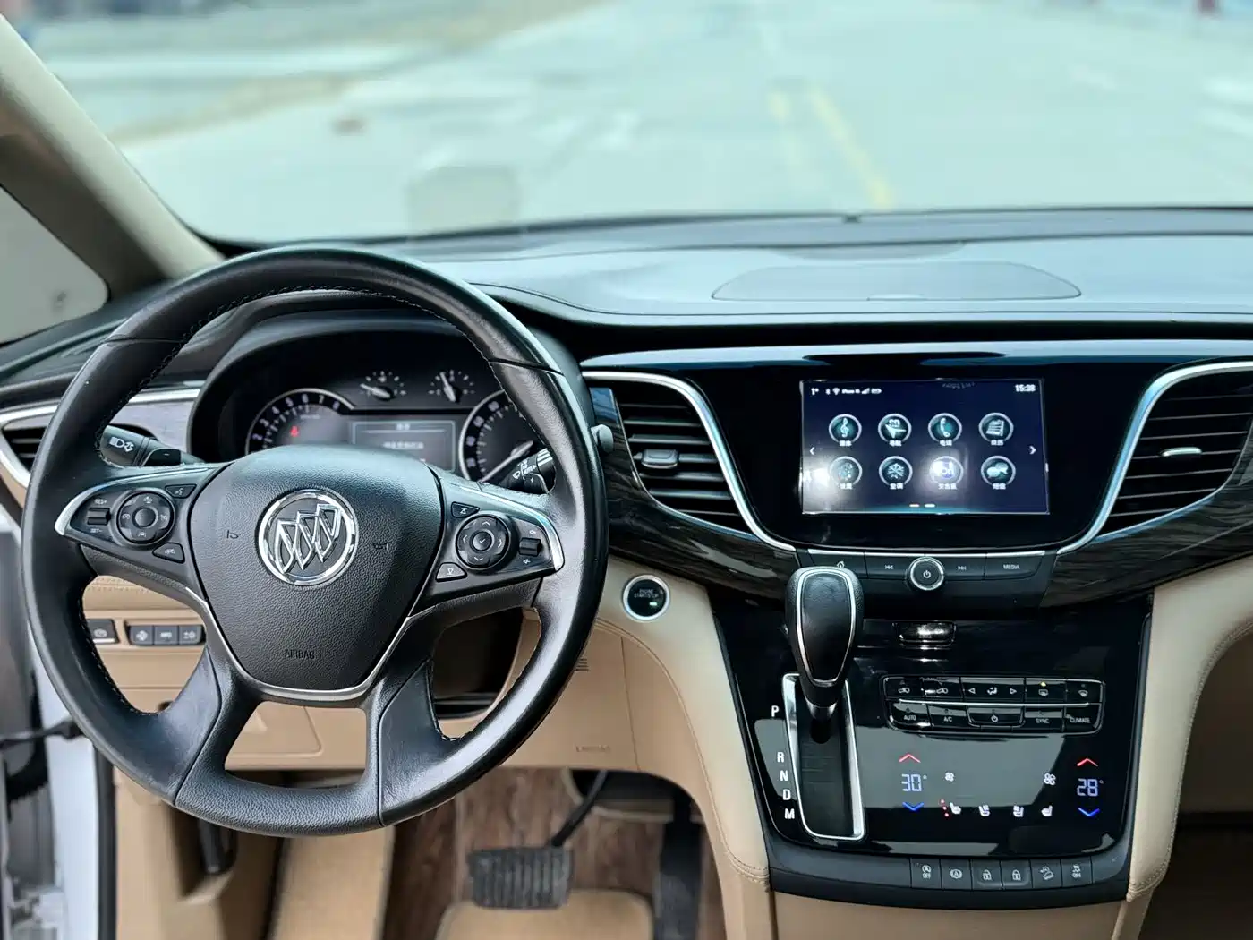 Buick GL8 2018 ES 28T Flagship Type China VI фото 9